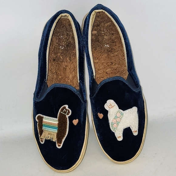 SOLUDOS LLAMAS IN LOVE Blue Velvet Sherpa Embroidered Sneakers Size 8 - Picture 15 of 16
